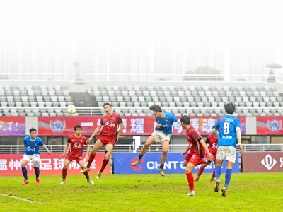 雨中32秒闪电破门！ 乐清队3比0胜苍南队，瓯冠“00后之师”势不可挡