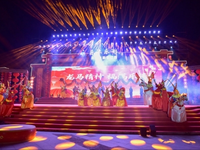 灯火映两月 艺韵贯三节 乐来乐好·2026新春灯展60场文艺演出超66万人次观看