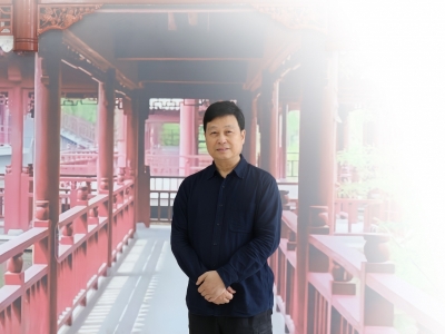 小扎带连起大世界 一颗心温暖千万家 ——侨商周明幸的实业人生